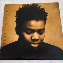 Tracy Chapman Self Titled 1st Pressing LP US VG plus ultrasonic cleaned