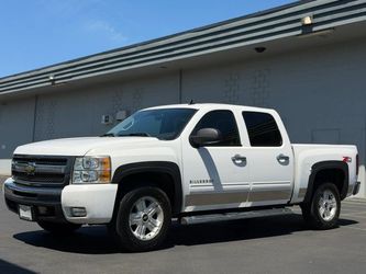 2011 Chevrolet Silverado 1500 Crew Cab