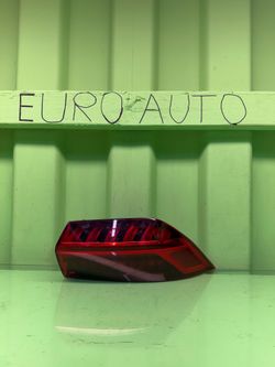 2019 2020 2021  2022 2023 2024 AUDI A7 S7 RS7 Right Passenger Side Quarter Panel / Outer Tail Light OEM 4K8.945.070.C