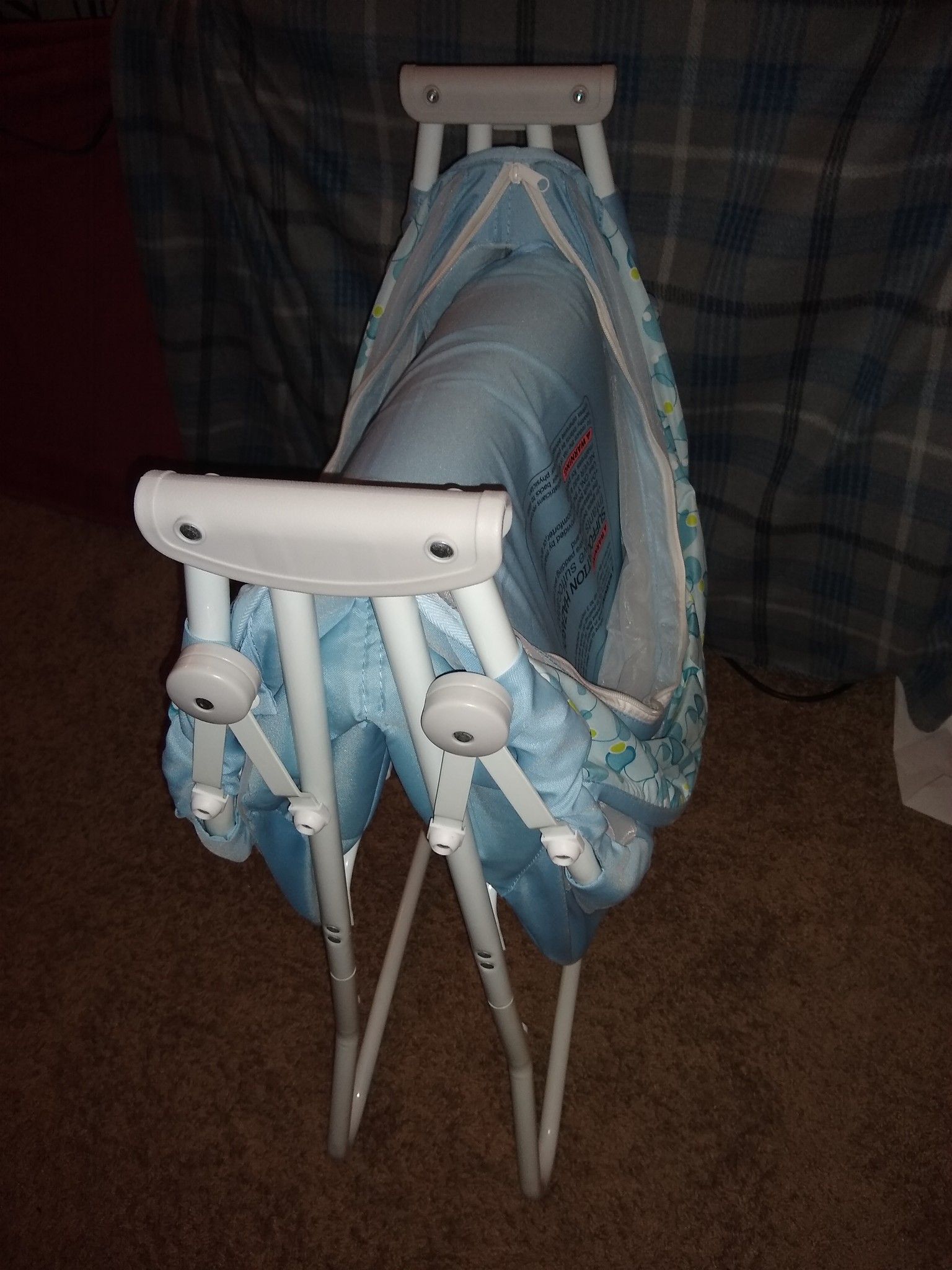 Portable Bassinet (brand new - no box)