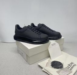 Alexander McQueen Shoes 🏎️
