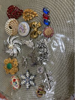Beautiful Brooches!