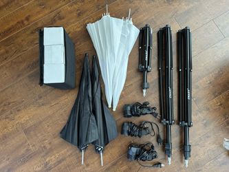 EMART 3-Light Photography Umbrella Lighting Kit – Stands, Umbrellas & Carry Bag