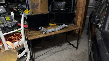 Desk + Dual Monitors (including mount)