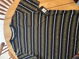Obey short sleeve