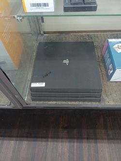 PS4 PRO
