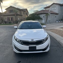 2013 Kia Optima Limited-SXL Sedan 4D