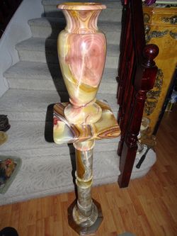 Italian Onyx Pedestal, Vase 