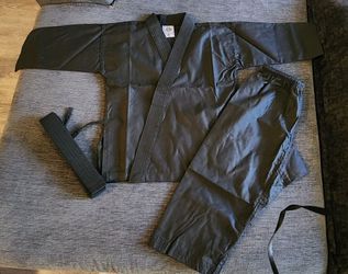U.S Kids Size: 5–6 Years old. Black Martial Arts Ninja Costume Set – New – Made in Vietnam – Halloween.