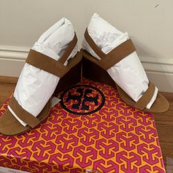 Tory  Burch  Wedge Size 7