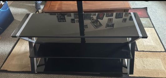 Entertainment center