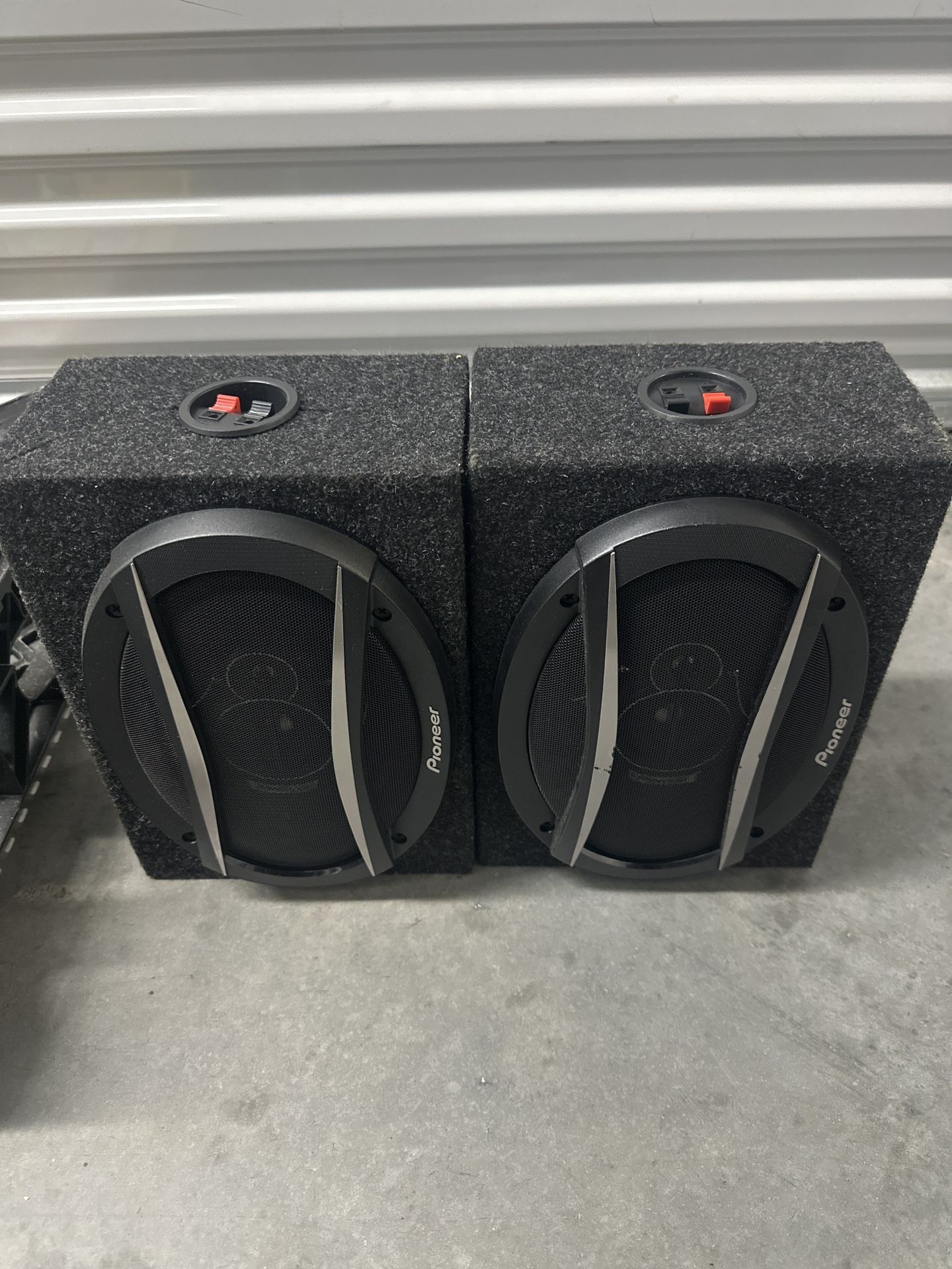 Pioneer speakers