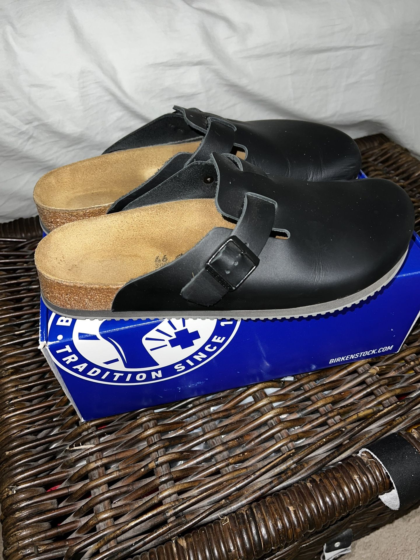 Birkenstock Bostons 46