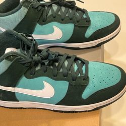 Nike Dunk Retro SE