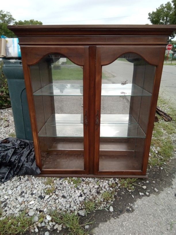 Very Nice Hutch Top And Bottom