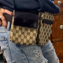 GUCCI MONOGRAM BELT BAG