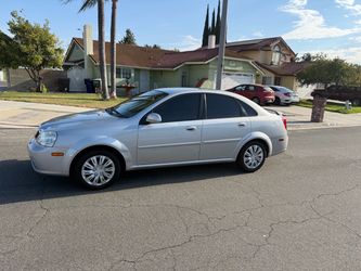 2005 Suzuki Forenza