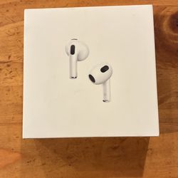 Apple air pod gen 3 charging case