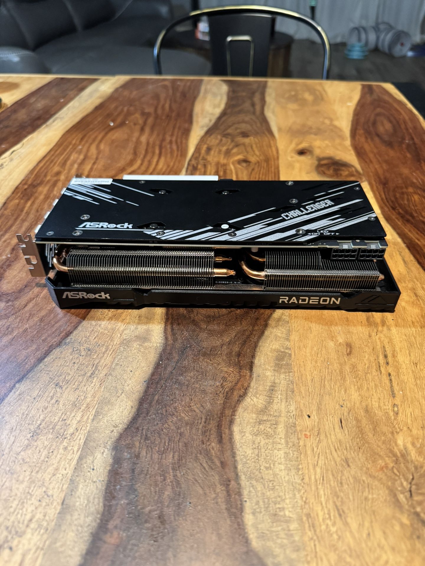 AMD Radeon RX 7800XT ASRock Challenger Edition
