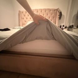 King Size Bed 