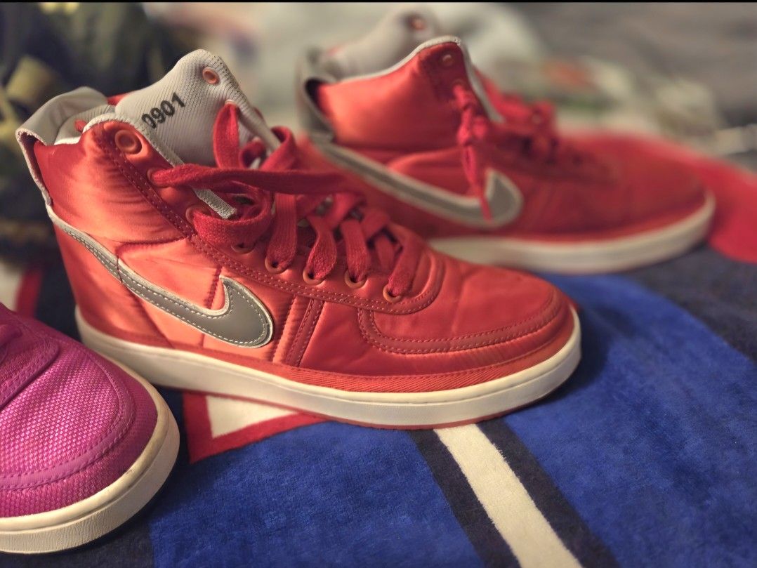 MENS NIKE VANDAL HIGH SUPREME - Metallic RED SIZE 7