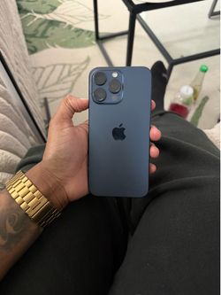 iPhone 15 Pro Max