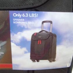 17'' American Tourister Skate Spinner Luggage Boarding Bag - Black