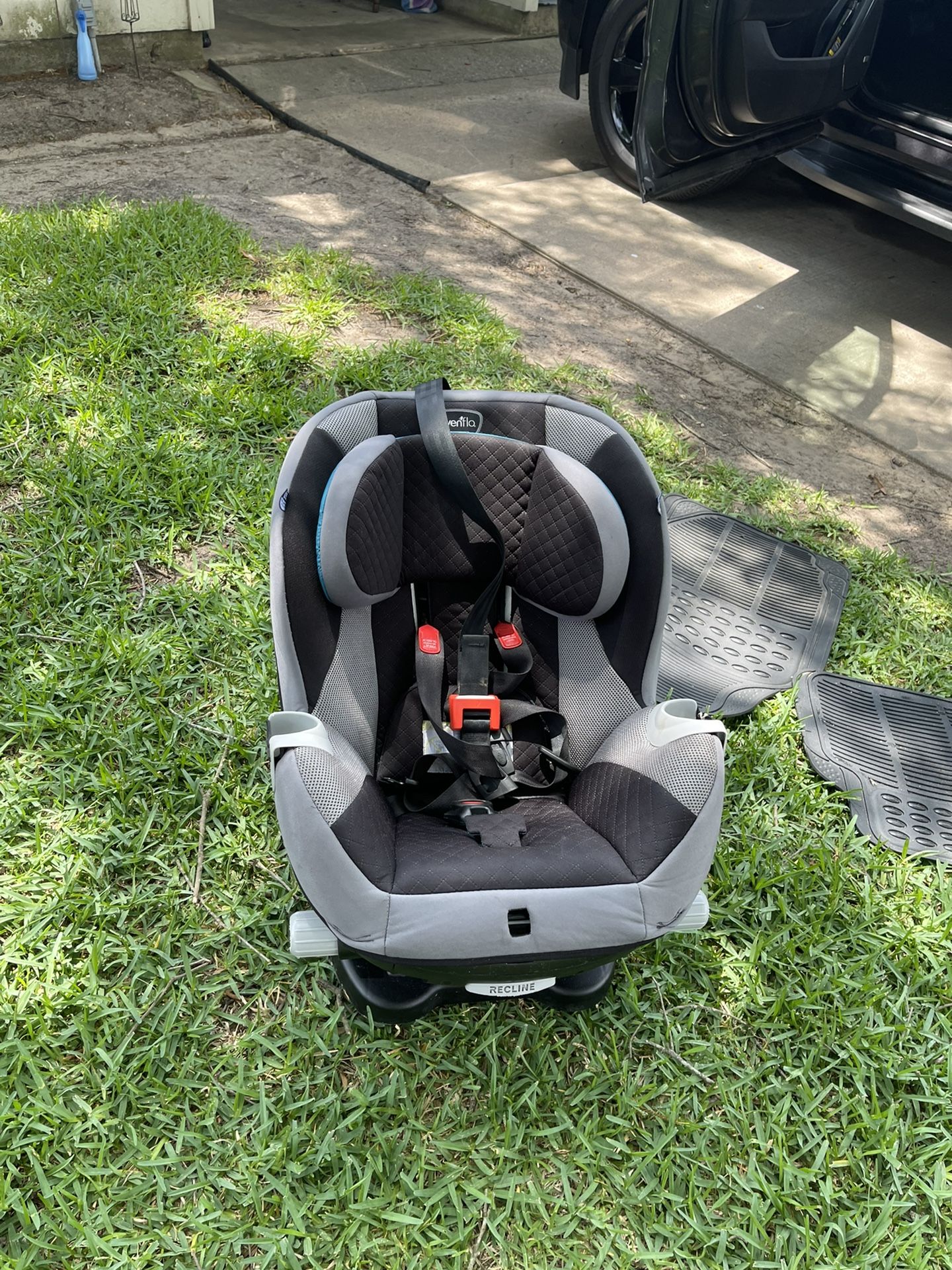 Evenflo Car Seat