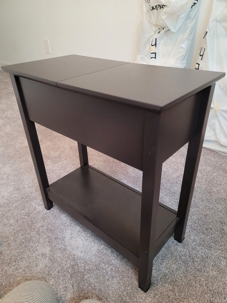 Small Flip Top End Table