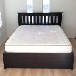 Lovely Queen Night & Day Furniture Bed Frame with Queen Mattress