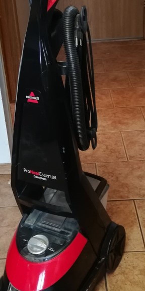 Carpet Cleaner/ Needs Some Basic Cleaning/ Works Good