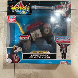 Voltron Defender Of The Universe 40th Anniversary Classic Black Lion Figure