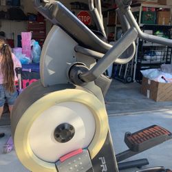 Pro form Elliptical 
