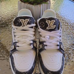  LV Trainer Size 9