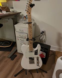 Fender Telecaster w/ Amp Bundle (Hardly Played)