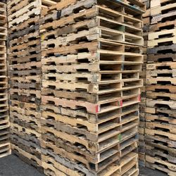 Wood 4way Pallets #1 / 4way #2 / Regular 2way / Block & Custom Pallets