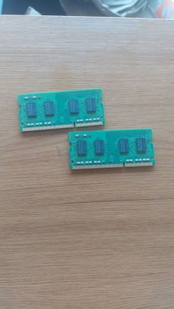 8GB (2x4GB) DDR3L RAM
