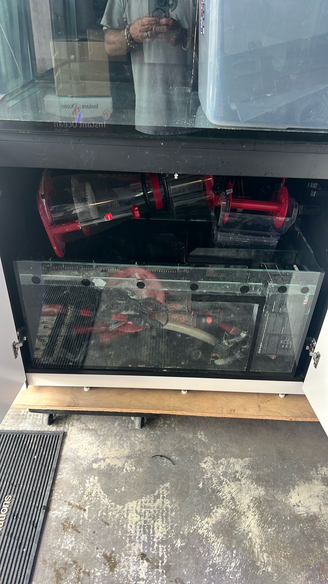 Red Sea Reefer 625 g2 System Used Aquarium
