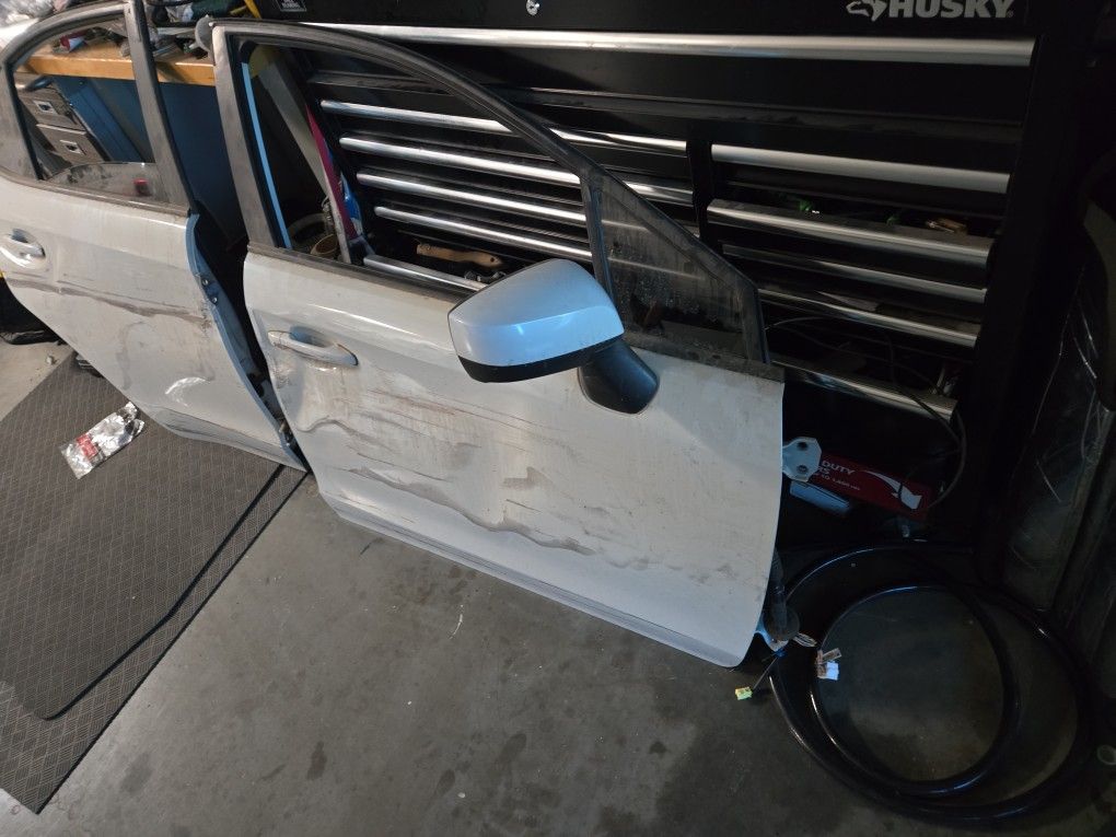 2021 SUBARU WRX DAMAGED DOORS $80