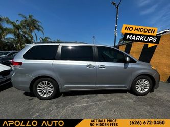 2012 Toyota Sienna