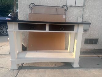 Table console