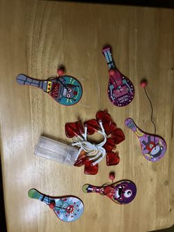 Valentine's Day Paddle Ball Games & Heart Lights Set