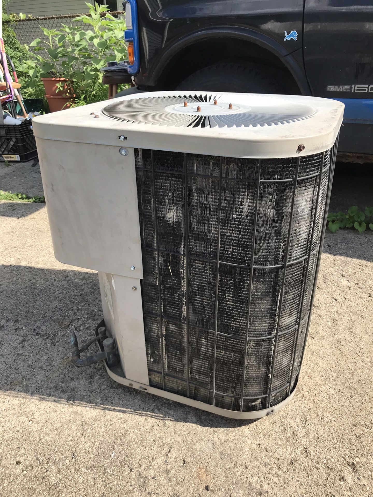 2.5 Ton Air Conditioner
