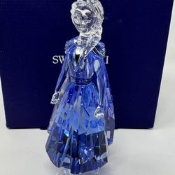 Swarovski Disney Elsa From Frozen 2 Figurine 