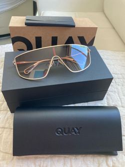 Beautiful Limited Edition QUAY Sunglasses