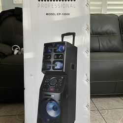 Speaker. Nueva. New