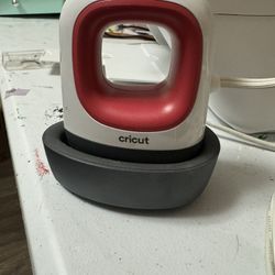 Cricut Mini Press 