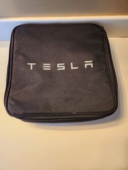 Tesla Branded Mobil Charger Bag, Excellent like New