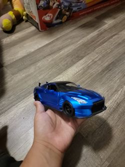 Jada 2009 Nissan Gt-r R 35 Fast And The Furious 1/24 Scale
