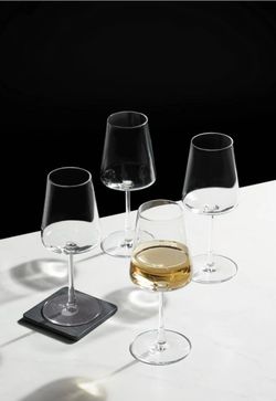 Wine glasses- Red/White & champagne